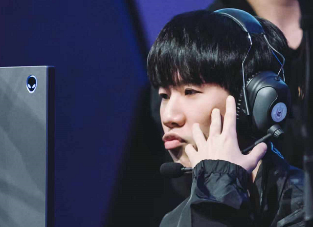 中场首抢后 中场首抢后